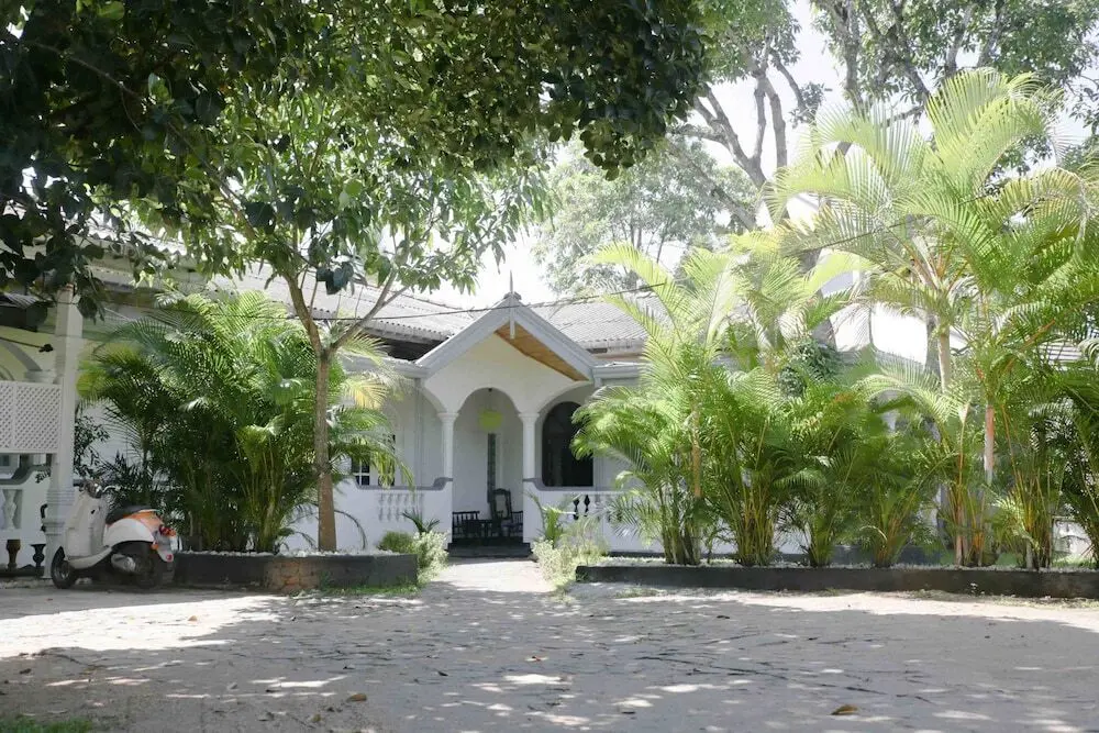 Канди: Villa Asapuwa  The Calm Residence