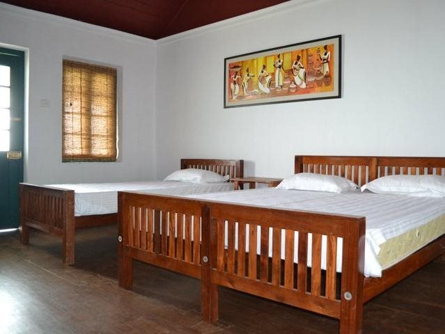 Элкадува: Sir Johns Bungalow