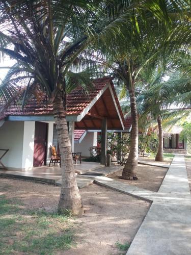Нилавели: Villa Nilaveli