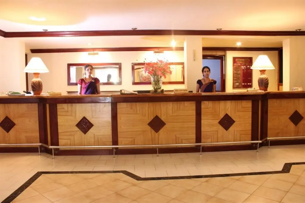 Ратнапура: Ratnaloka Tour Inn