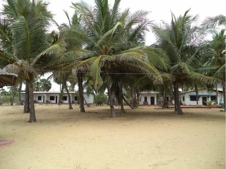 Аккарайпатту: Hotel Sea Sand