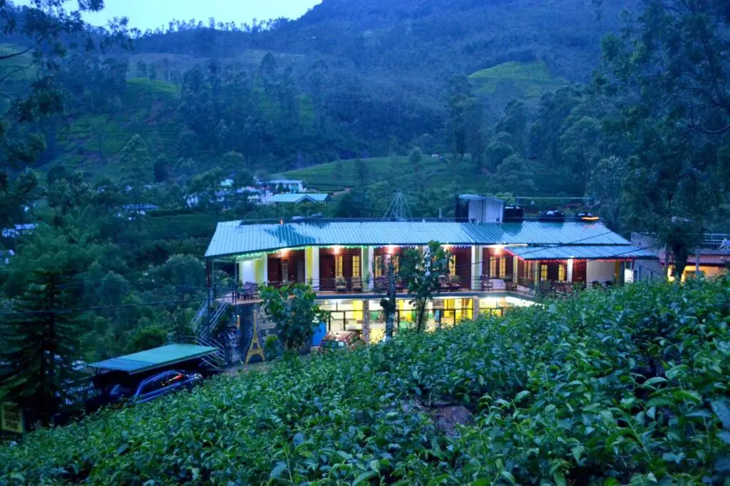 Наллатанния: Grand Adam's peak