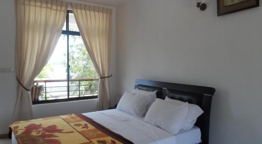 Баттикалоа: New Sunrise Hotel