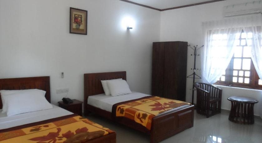 Баттикалоа: New Sunrise Hotel