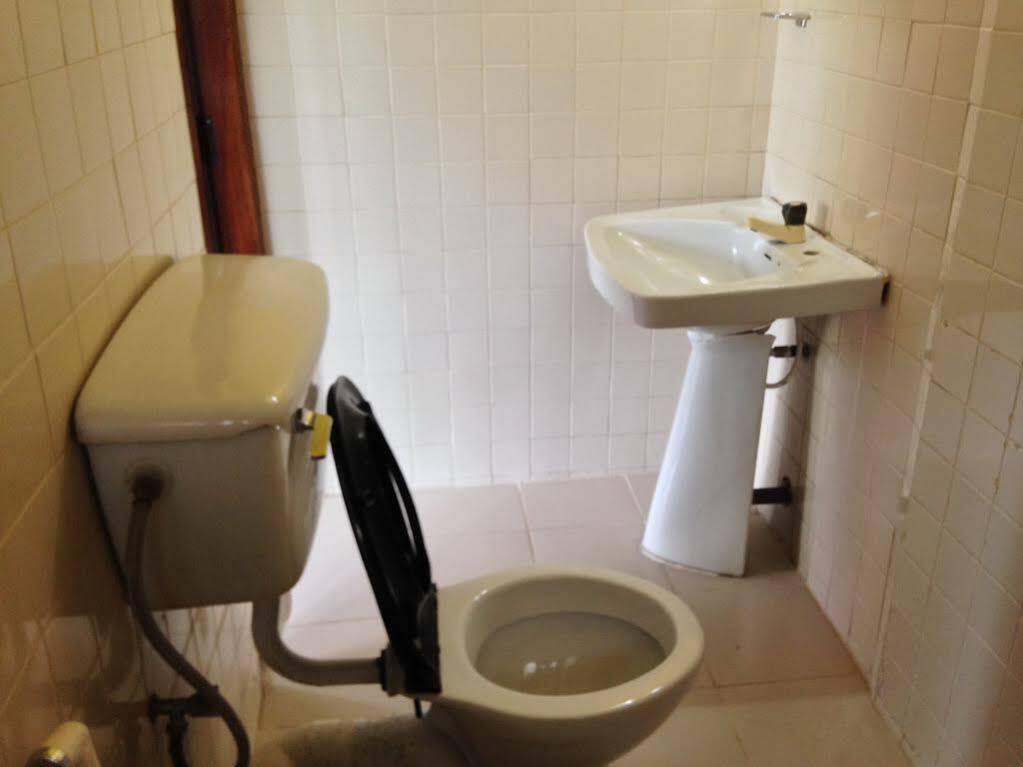 Канди: Drop Hostel