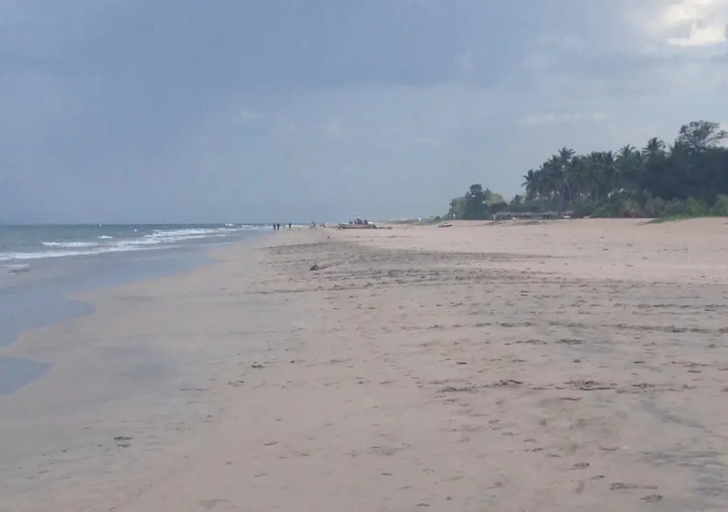 Нилавели: Nagenahira Beach Villa