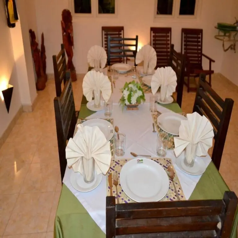 Тиссамахарама: Owin Rose Yala Safari Hotel