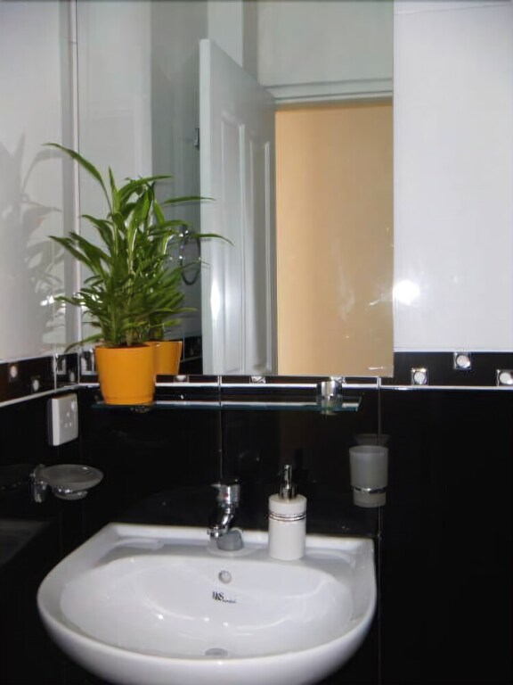 Нувара-Элия: Majestic Luxury Apartments