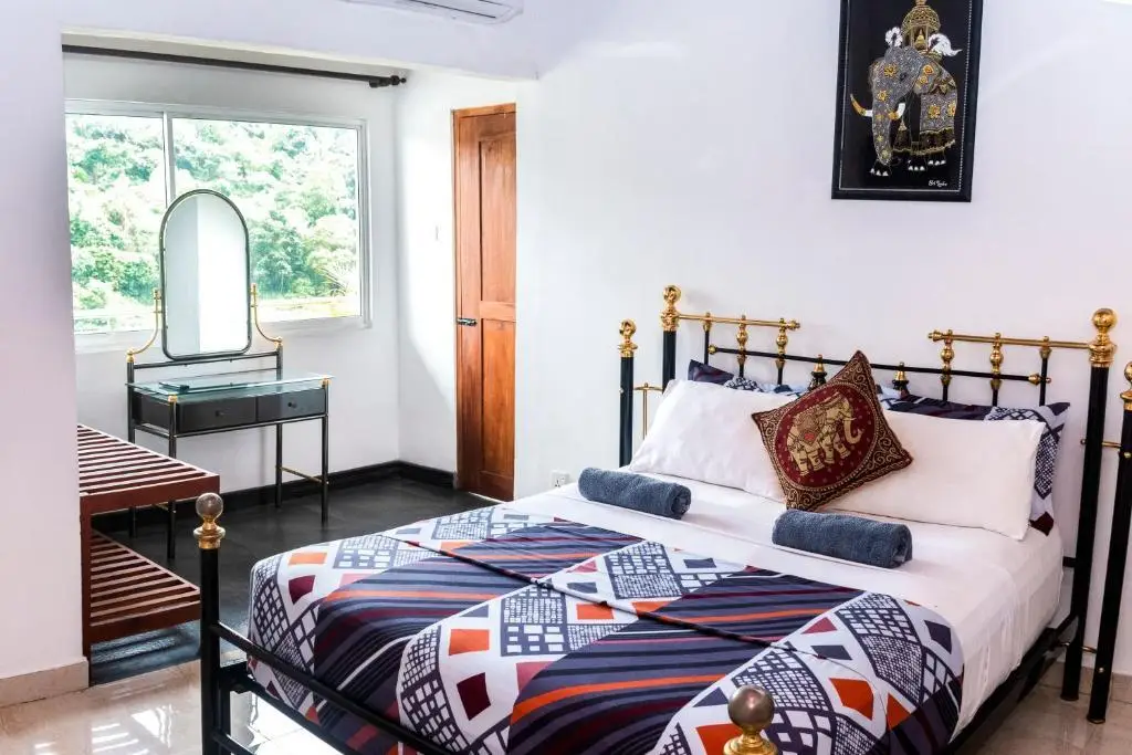 Канди: Kandy Riverside Villa