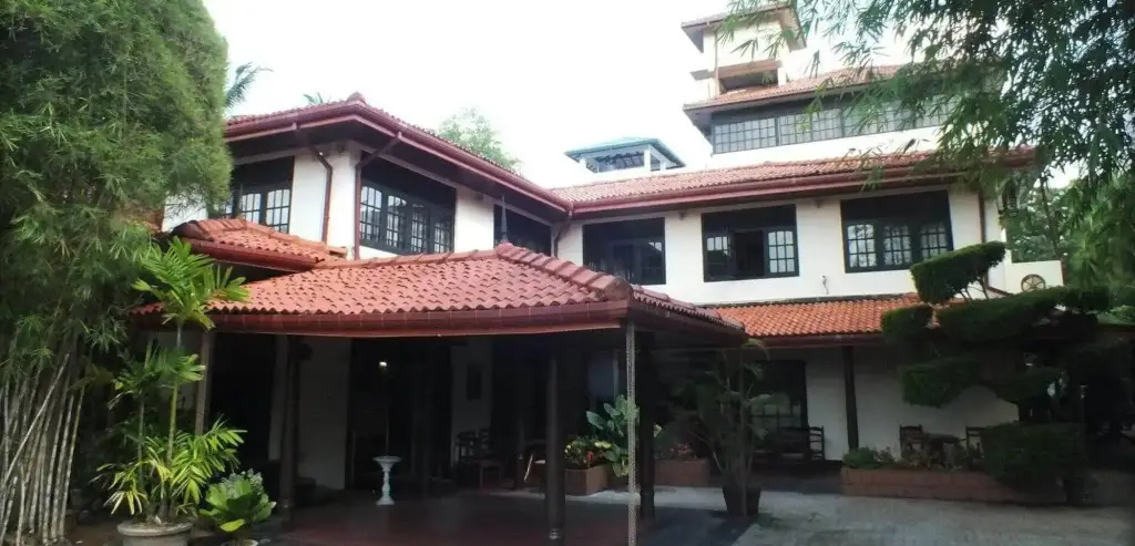 Анурадхапура: Hotel Randiya