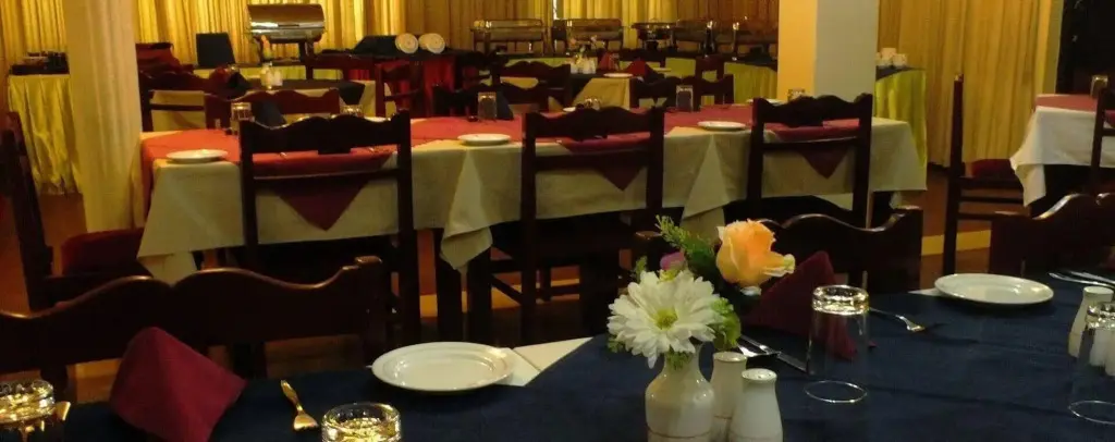 Анурадхапура: Hotel Randiya