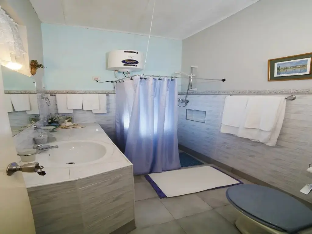 Канди: River Grove Villa