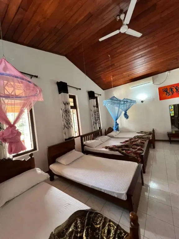 Канди: The Sovereign Kandy