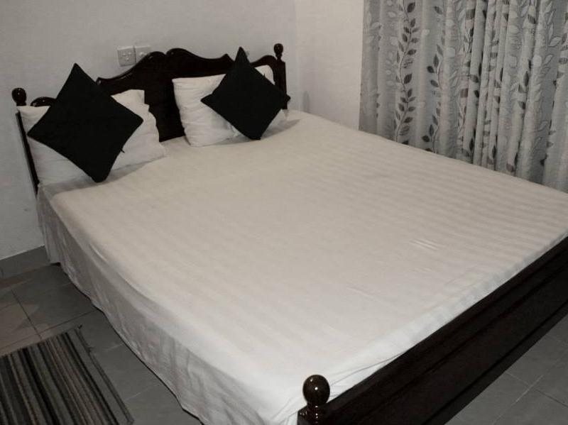 Канди: Prasanna Village Inn