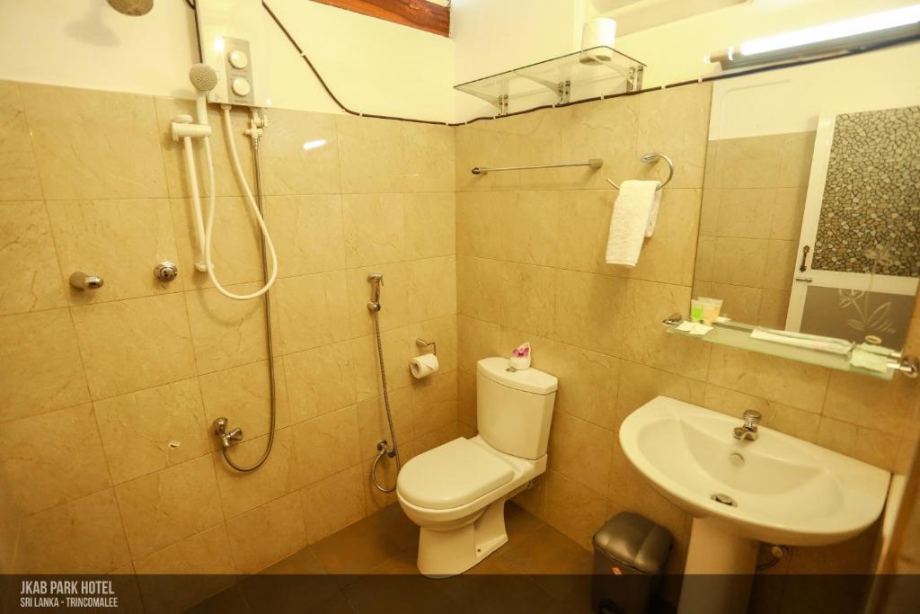 Тринкомали: Jkab Park Hotel
