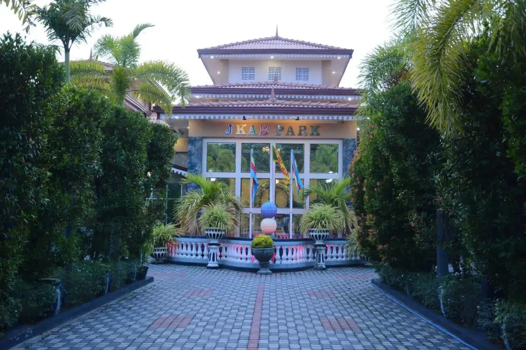 Jkab Park Hotel — фото 1