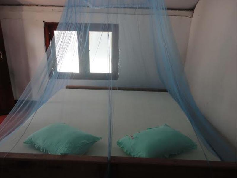 Калуванчикуду: Luckmins Guest House