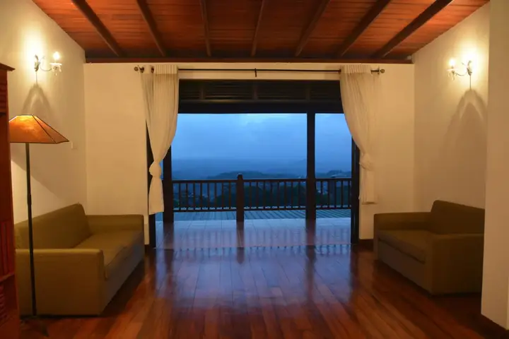 Канди: Kandy Highland Hotel