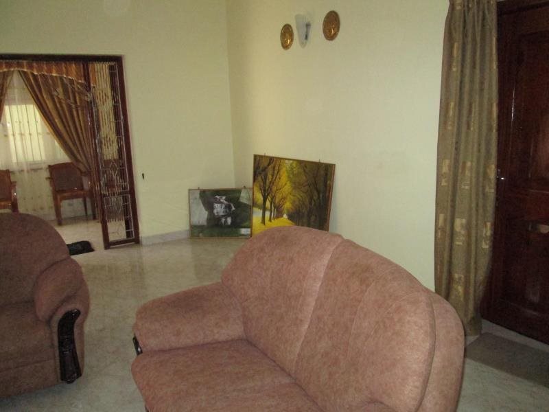Анурадхапура: Travel Lodge Lake View Tourist Resort