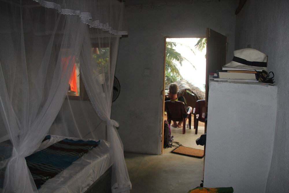 Диквелла: Sea View Clay House