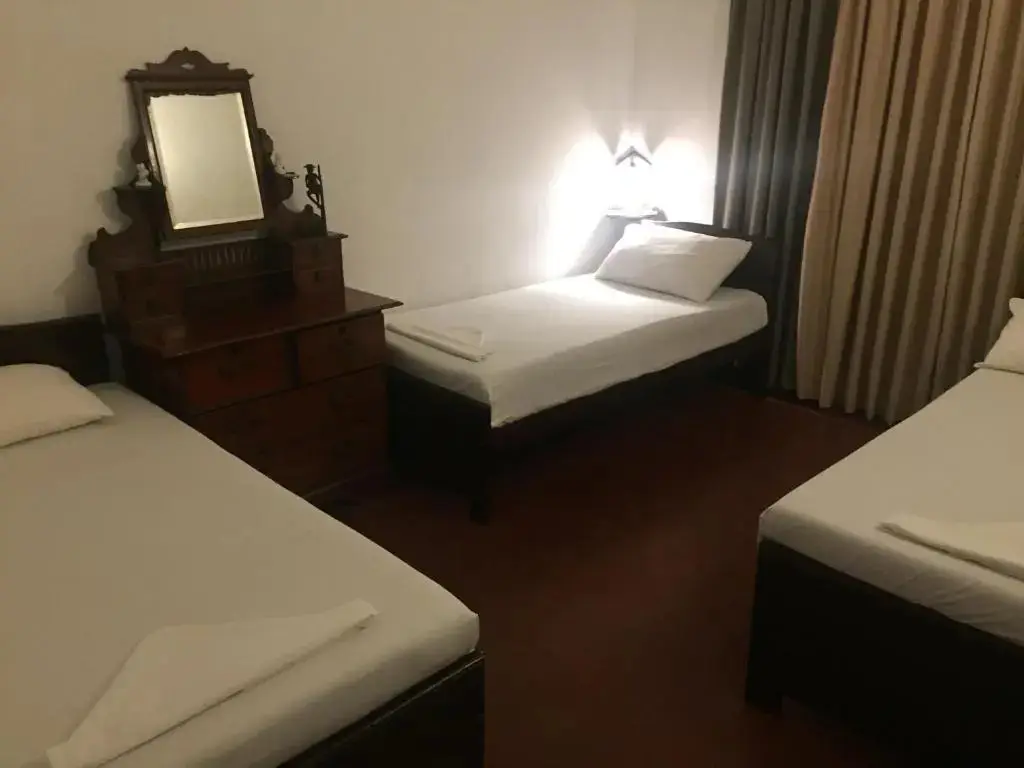 Галле: Galle Rest Home