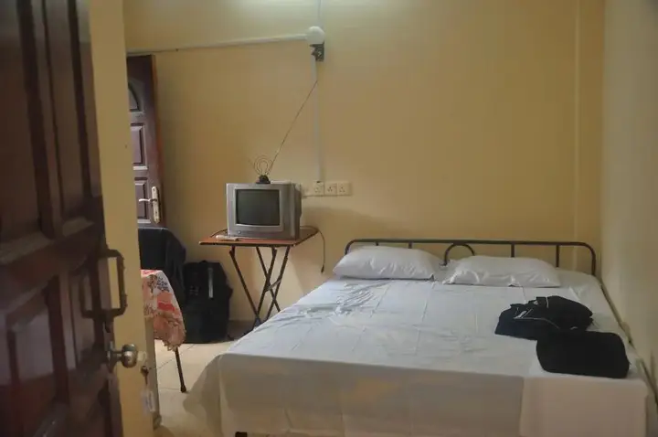 Коломбо: Manimalar Lodge