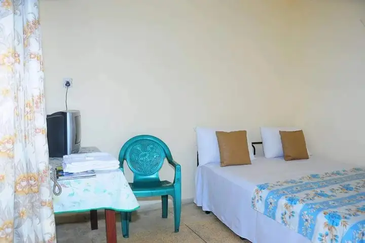 Коломбо: Manimalar Lodge