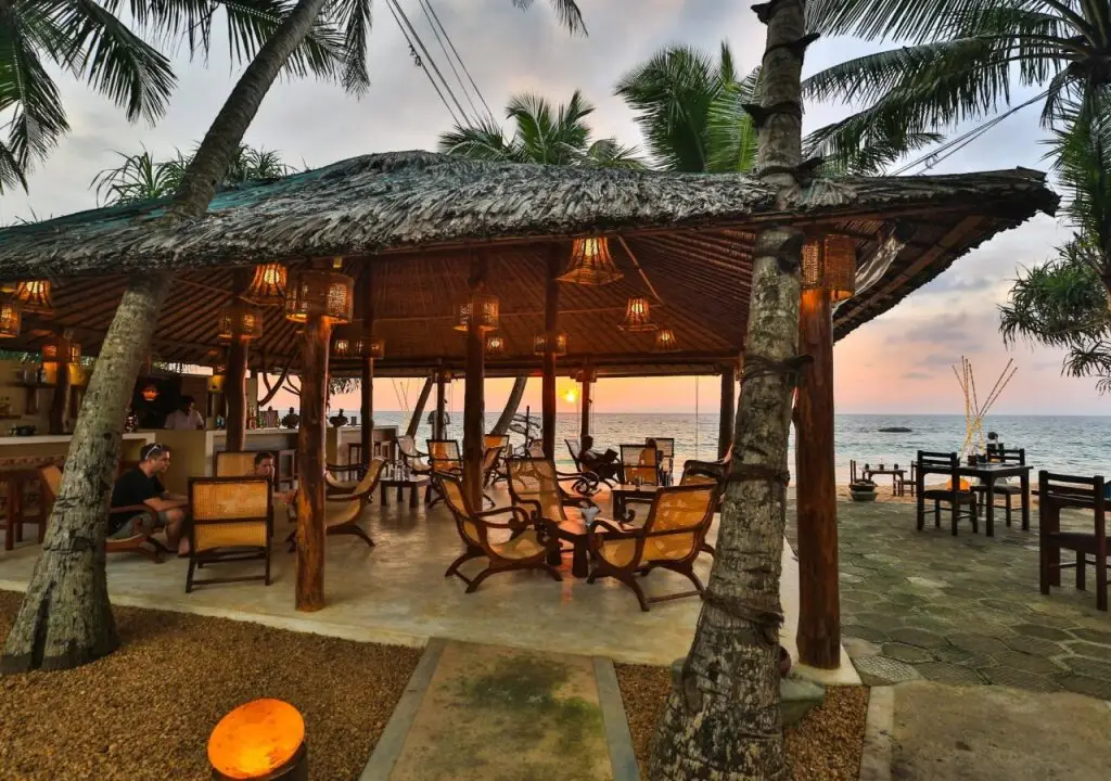 Индурува: Thejan Beach Cabanas