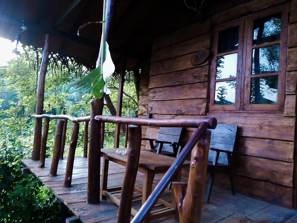Сигирия: Sigiri Charuka Resort