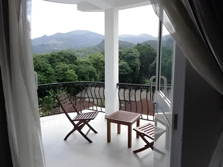 Канди: Peradeniya Rest House