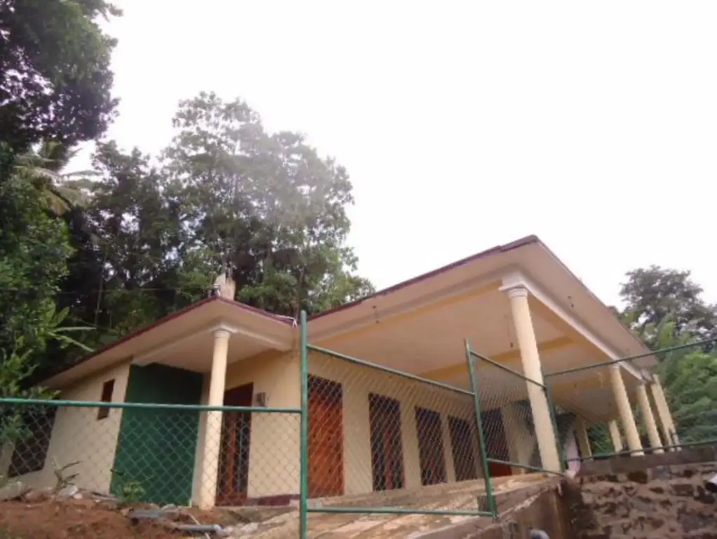 Канди: Peradeniya Rest House