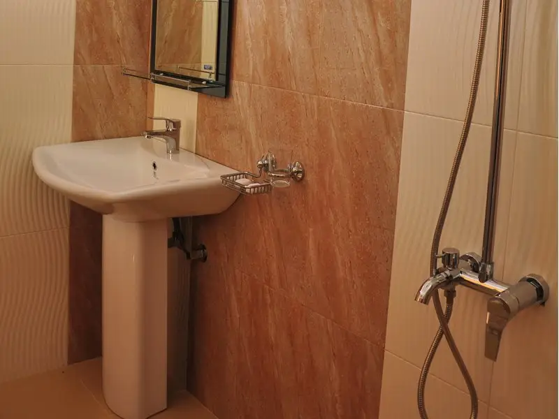 Элла: Chamelia Inn Ella