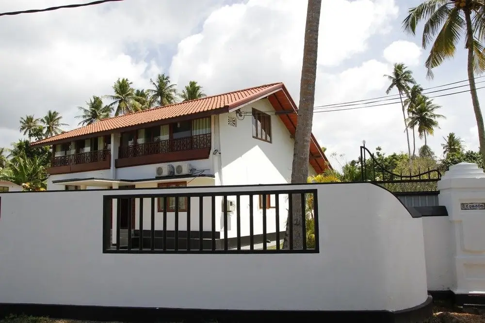 Валгама: Acquabey Surf Villa