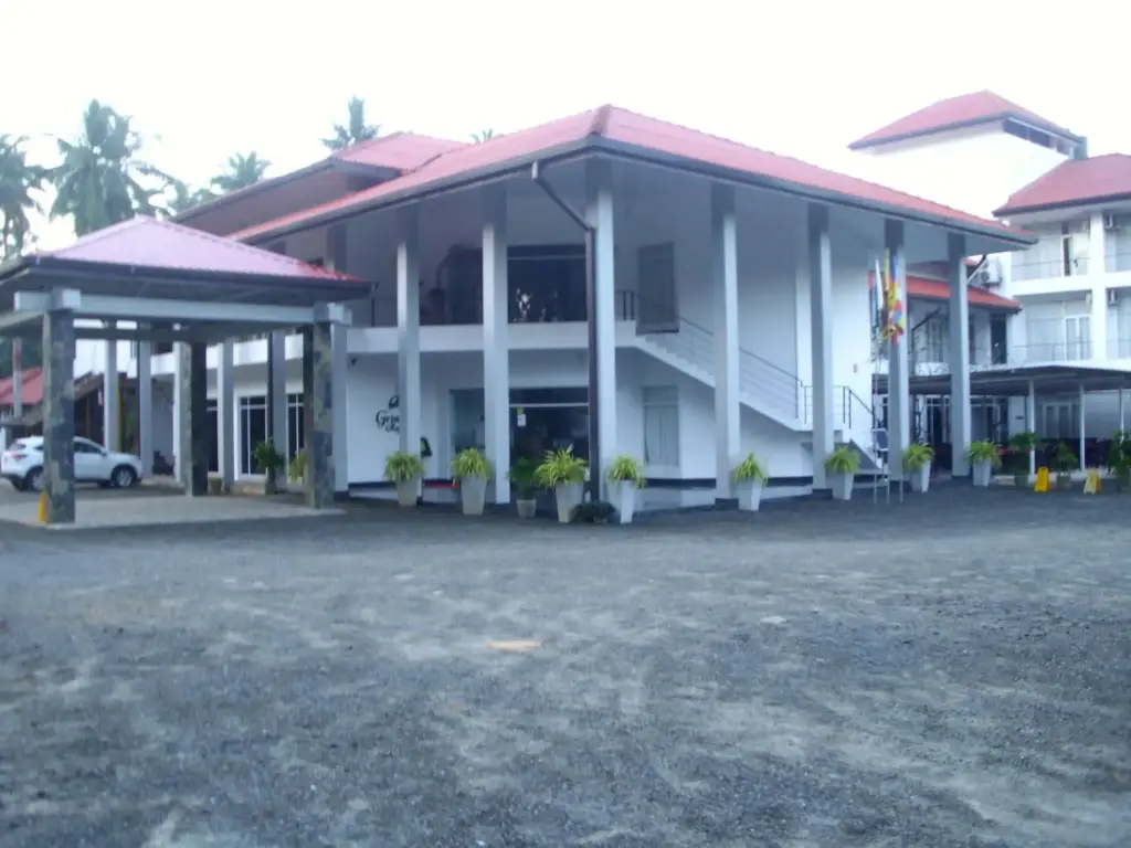 Курунегала: Grindlays Regency Hotel