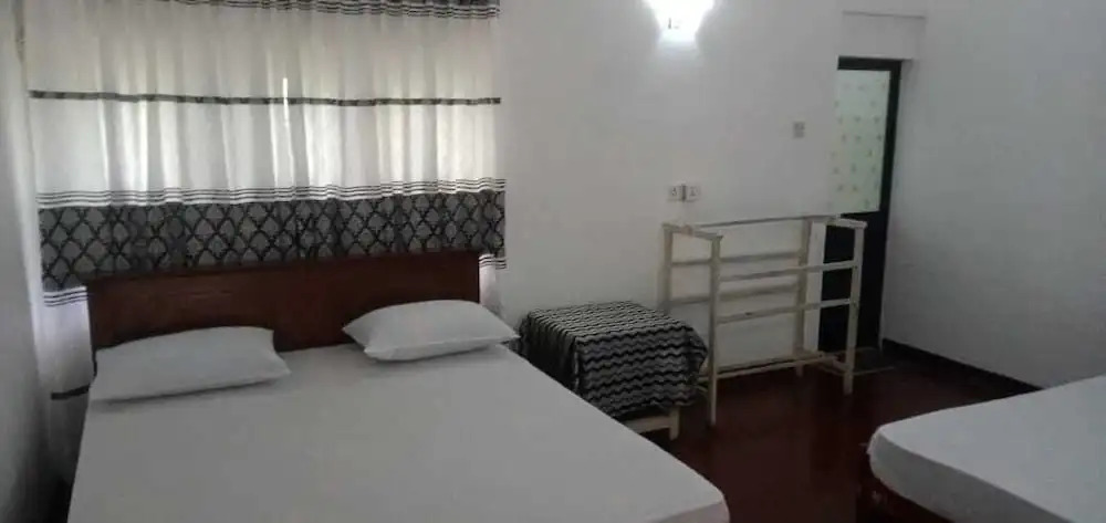 Анурадхапура: Hotel Lakeside