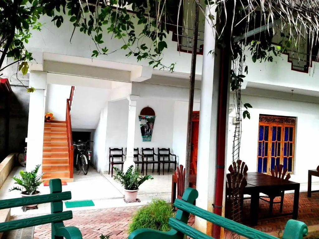 Хингуракгода: Ruins View Holiday Resort