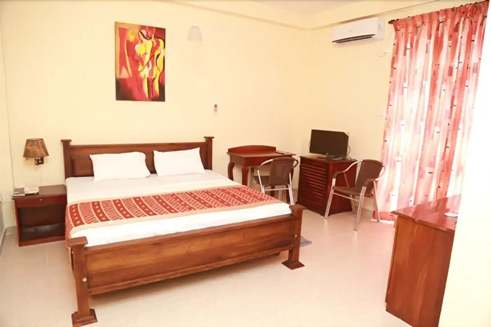 Ваттала: Sea Shine Beach Hotel