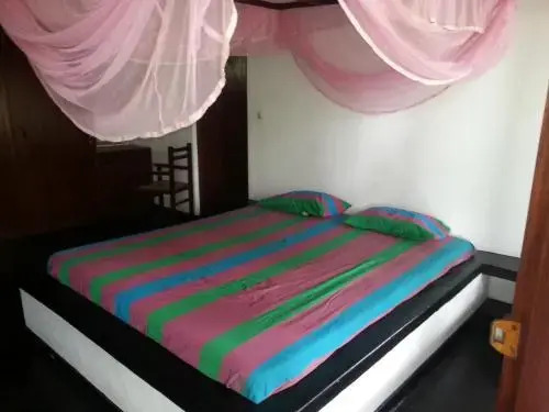 Хиккадува: Sanka Villa