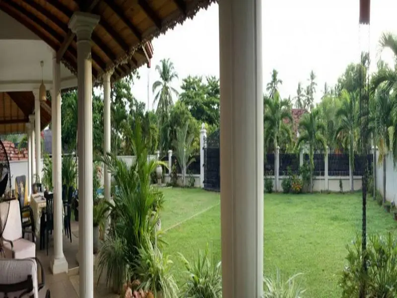 Негомбо: White House Negombo
