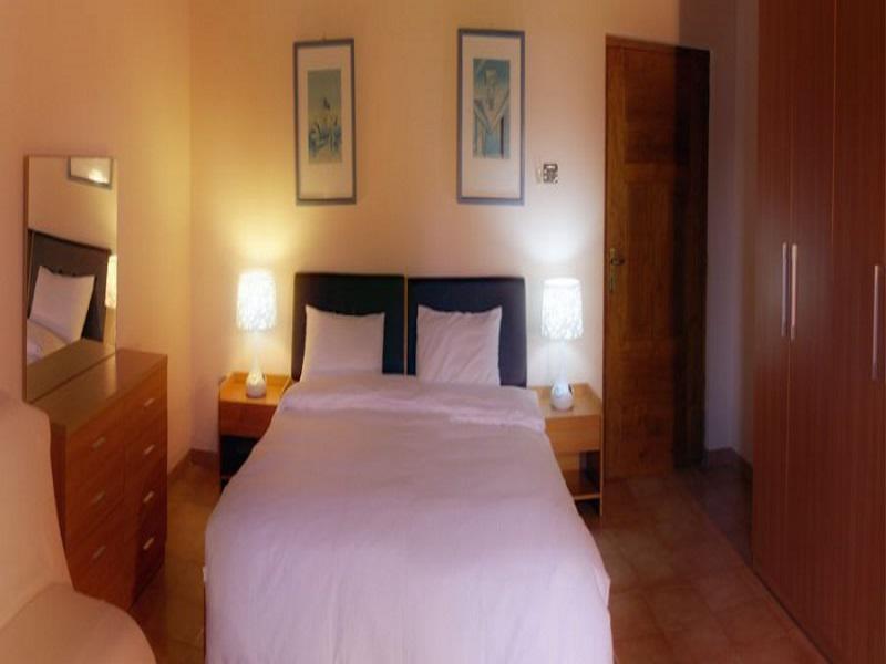 Негомбо: White House Negombo