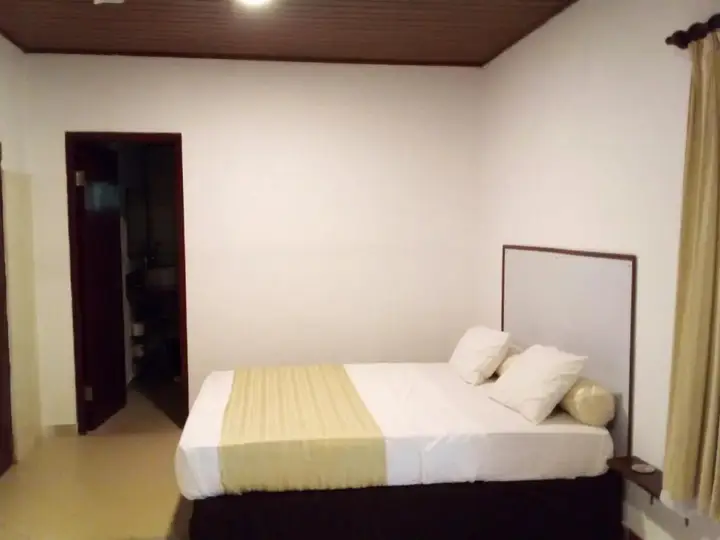 Пиннавала: Diyagal Villa