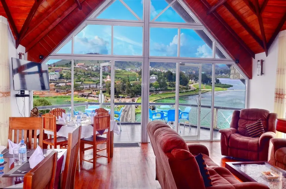 Нувара-Элия: See Lake Resort
