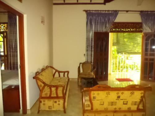 Берувела: Udayamini Homestay