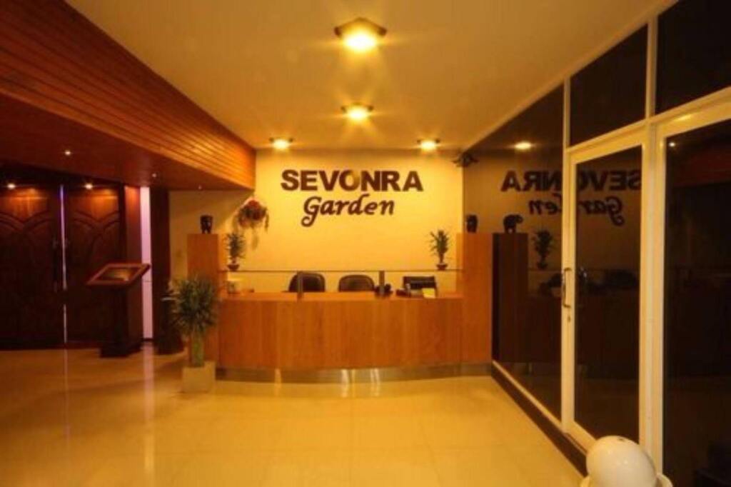 Унаватуна: Sevonra Garden