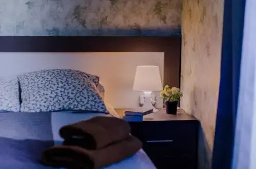 Псков: Apartment Izhorskogo Bataliona 57A