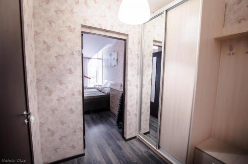 Псков: Apartment Izhorskogo Bataliona 57A