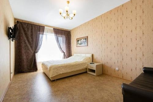 Псков: Apartment Izhorskogo Batalyona 11