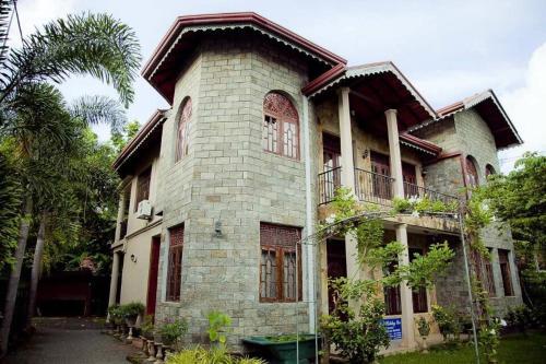 Royal Castle Homestay — фото 1