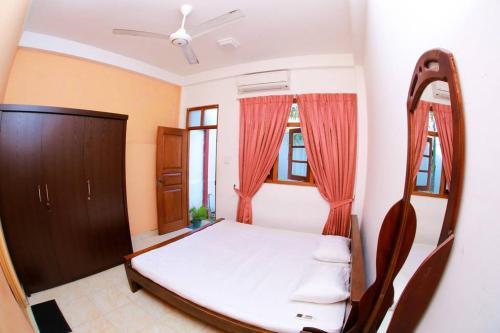 Шри-Джаяварденепура-Котте: Old Kesbewa Road Homestay