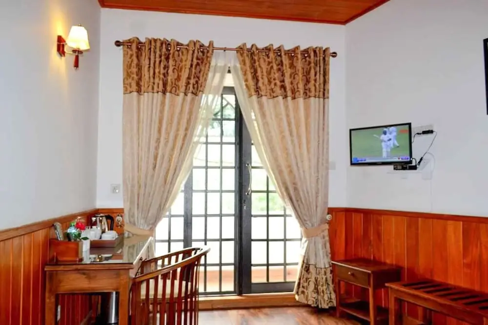 Бандаравела: Yoho River Side Inn